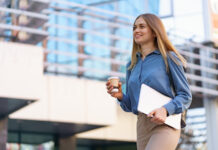 Каким людям легче вернуться к работе после праздников