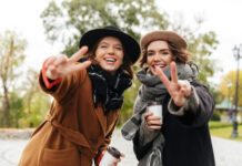 9 признаков, что друг вам не друг